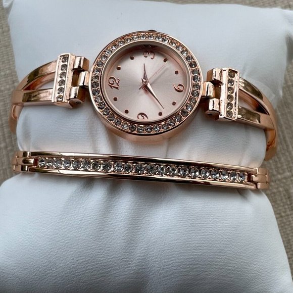 FMD Women Wristwatch Rose Gold Tone Quartz Watch W/ Bracelet w/ Box - Picture 3 of 12